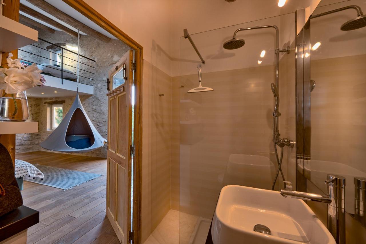 Maison Lou Roucas Cabrieres-d'Aigues Exteriör bild