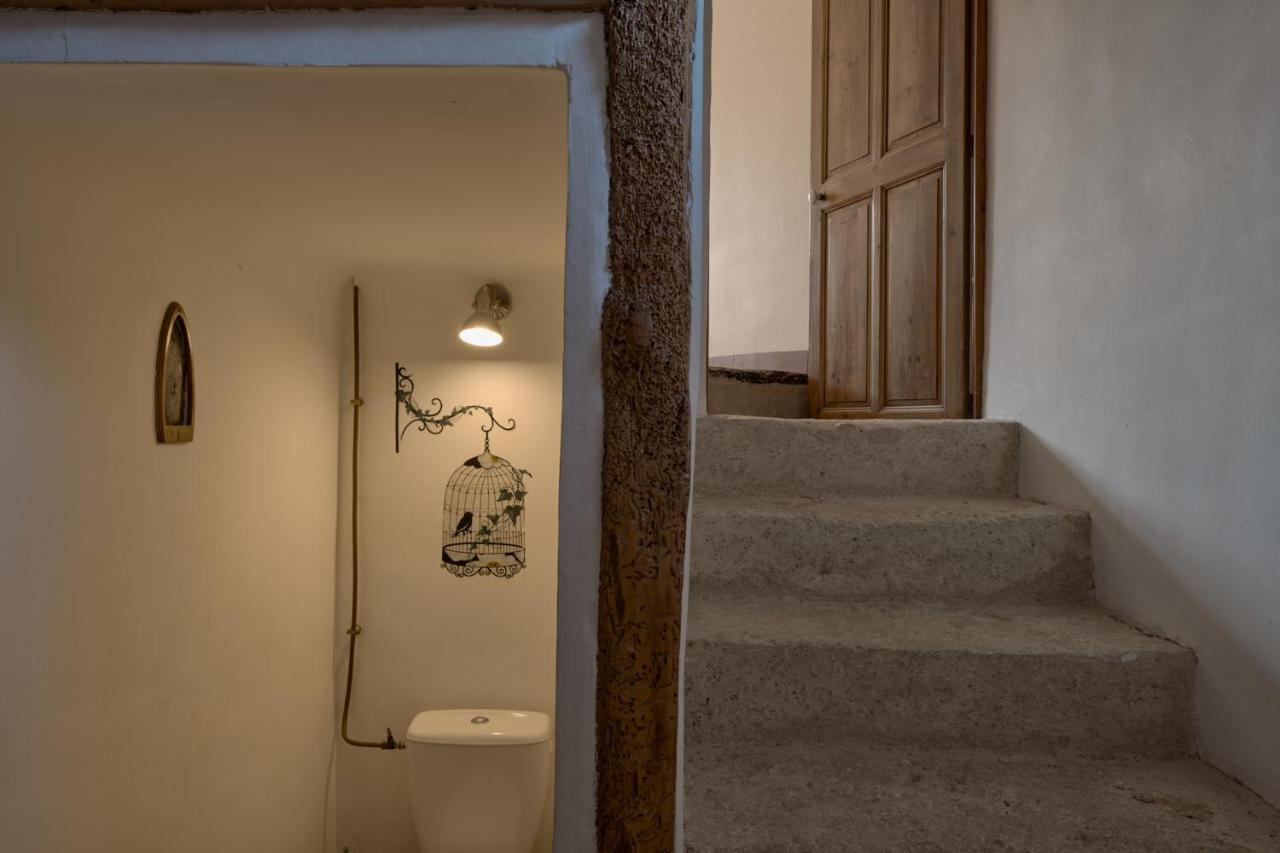 Maison Lou Roucas Cabrieres-d'Aigues Exteriör bild